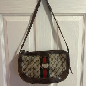 Vintage Gucci Sherry line bag
